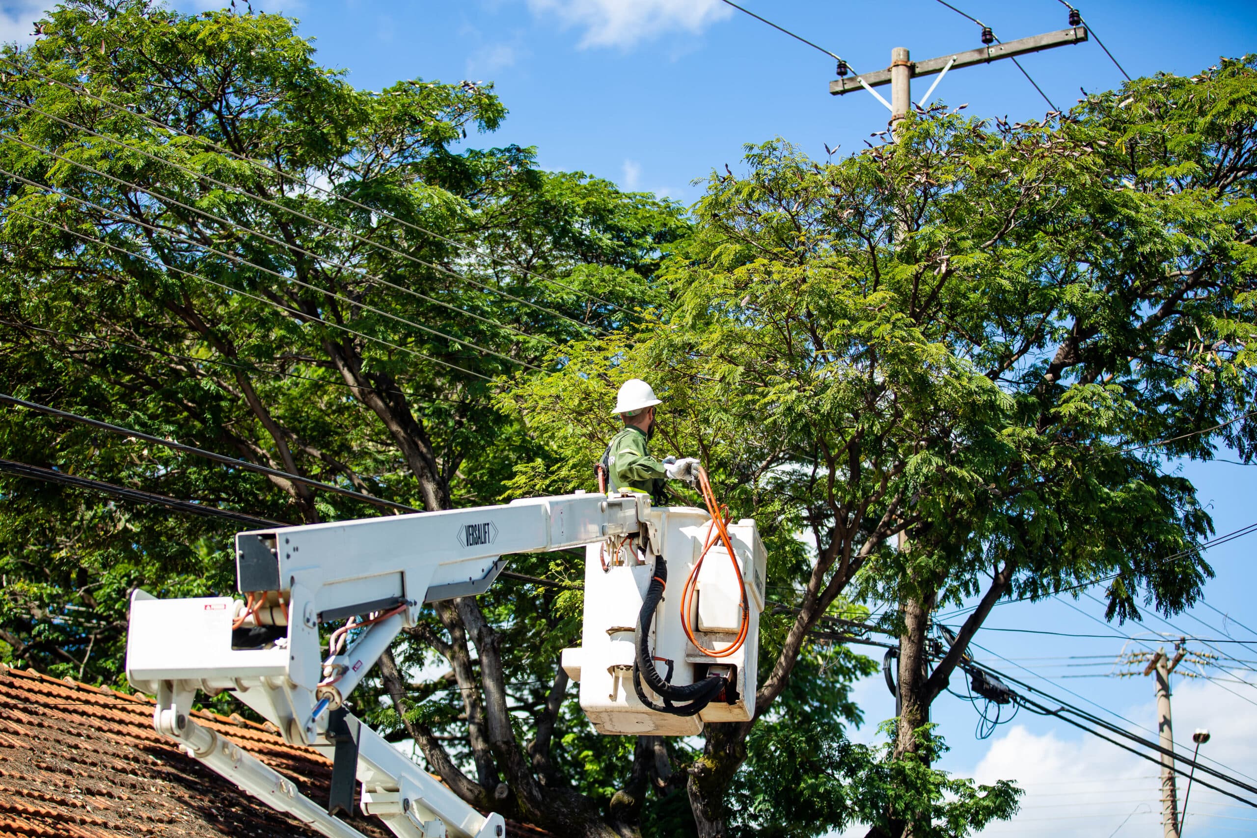 Quadras de duas RAs ficam sem energia nesta sexta (25) para manutenção