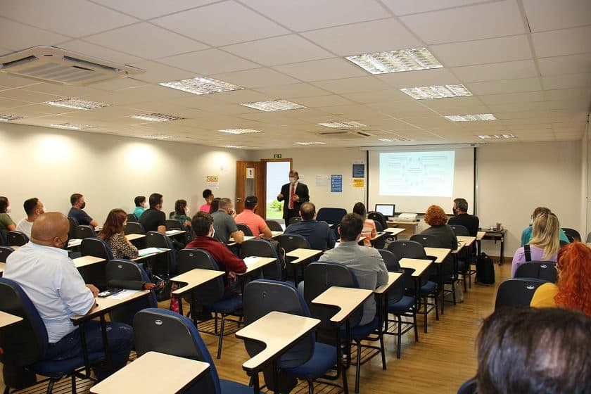 Escola de Governo do Distrito Federal inicia turmas presenciais 2022