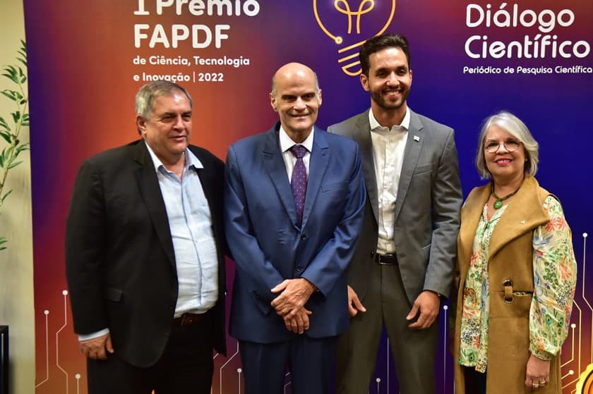 Prêmio destaca trabalhos de pesquisa em ciência e tecnologia