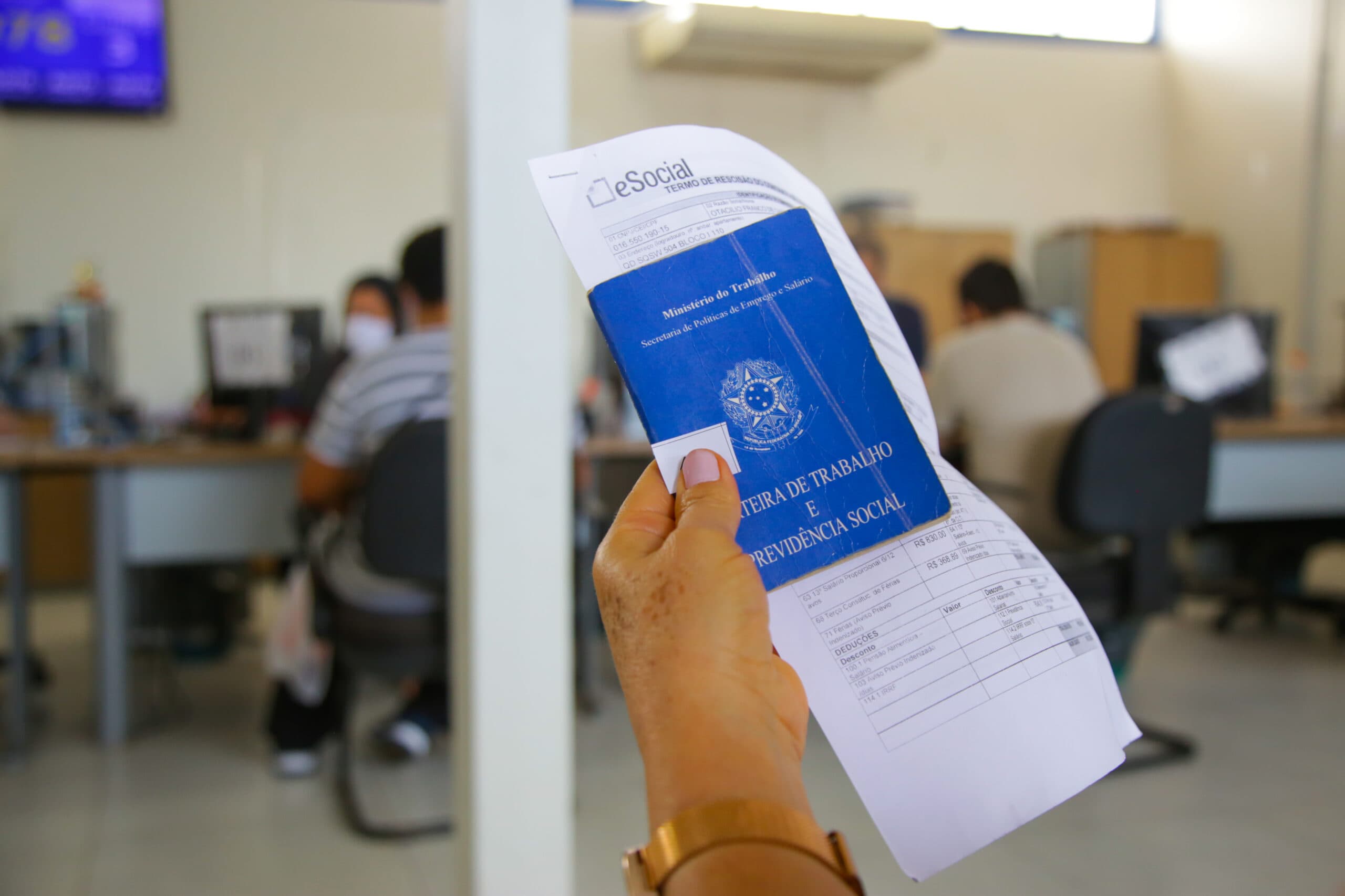 Segunda-feira (21) com 135 vagas nas agências do trabalhador