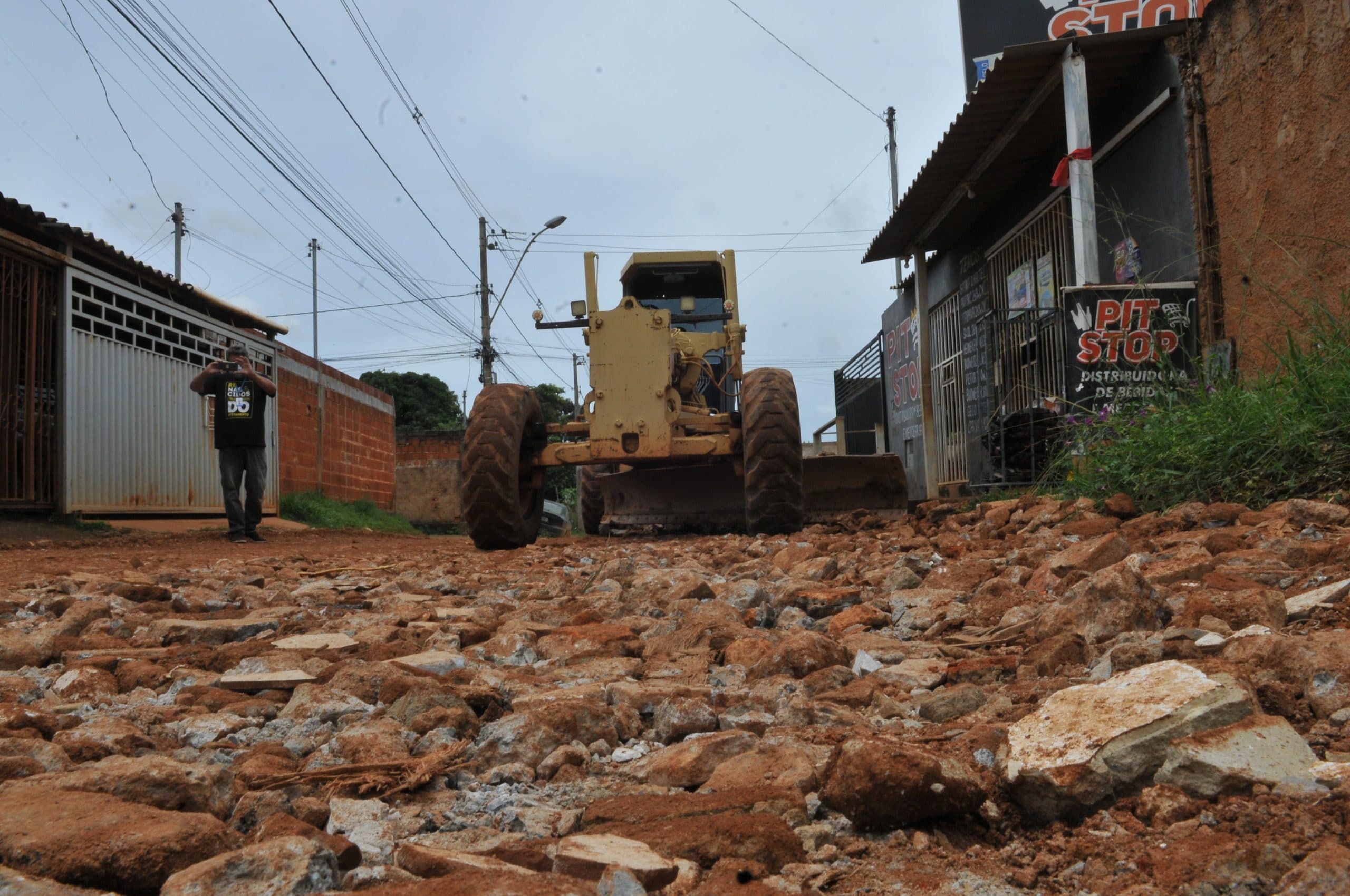 Recuperação de vias é prioridade no Sol Nascente