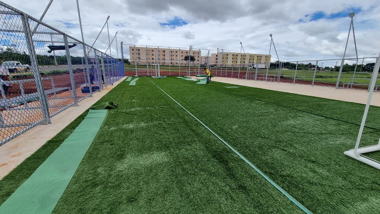 Uma praça de esportes para o Riacho Fundo II