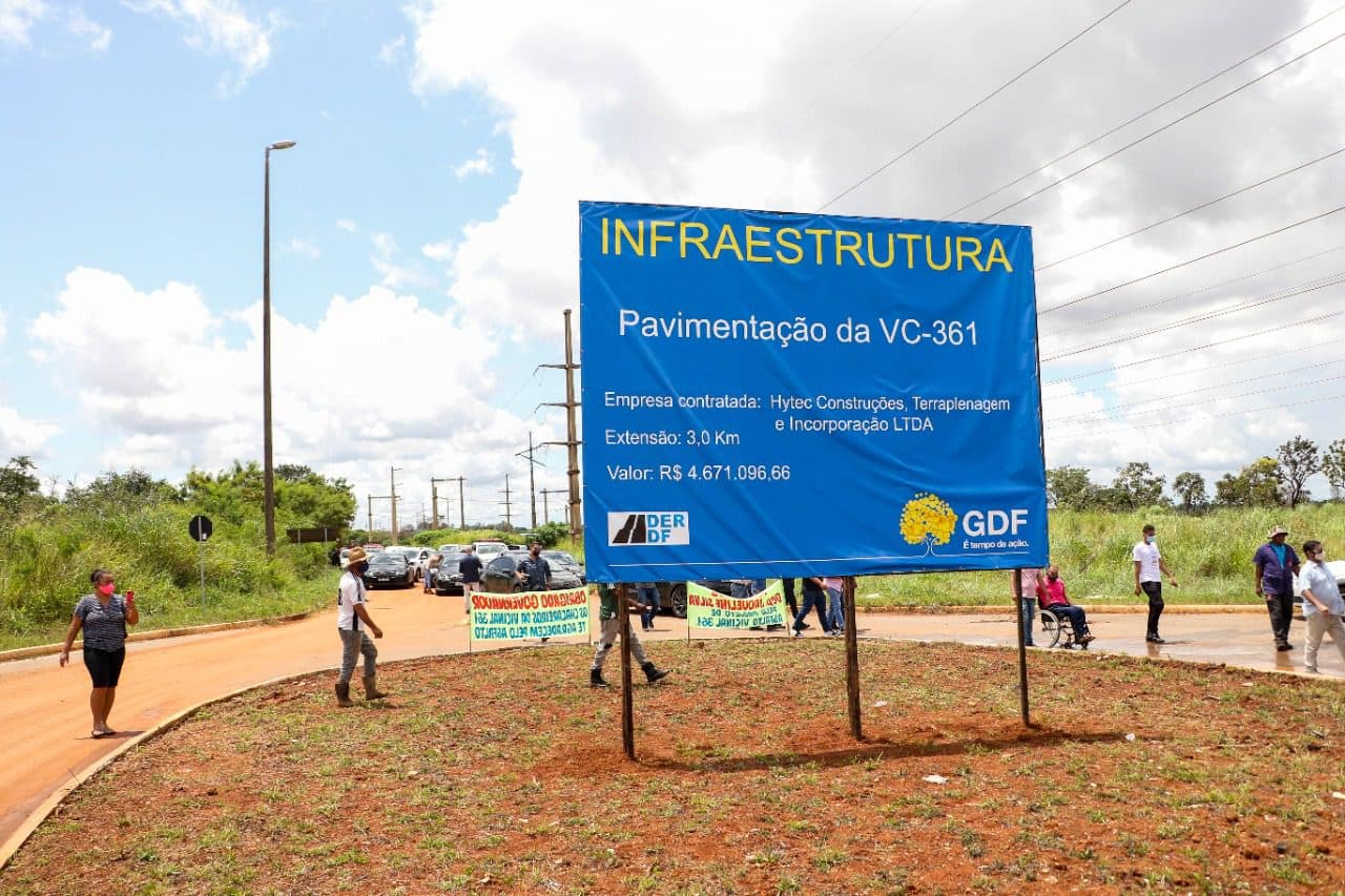 Obras e serviços beneficiam população de Santa Maria