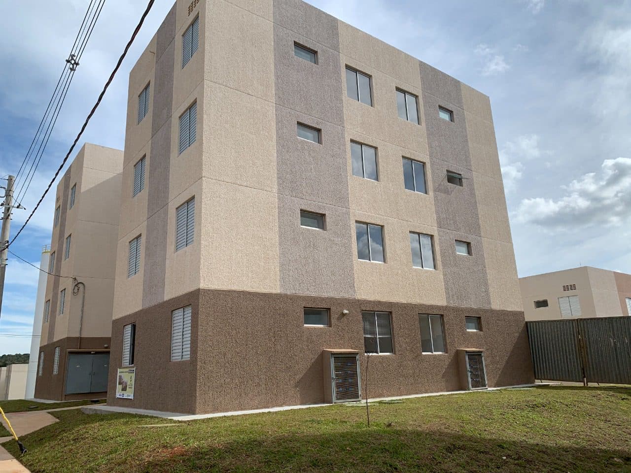 Vistoria de apartamentos por candidatos remanescentes do Crixá III, IV e VI