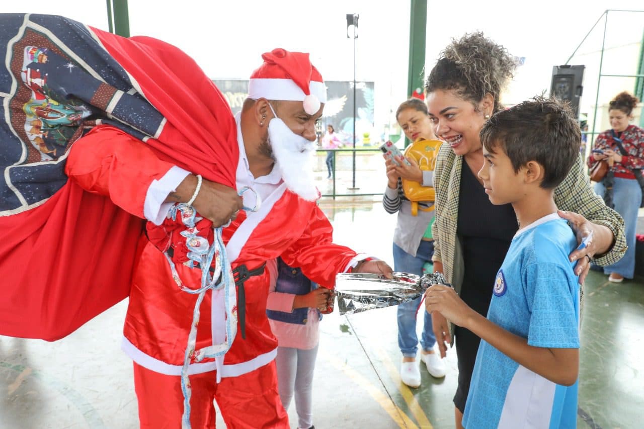 GDF promove o Natal Solidário na Estação de Cidadania do Recanto das Emas