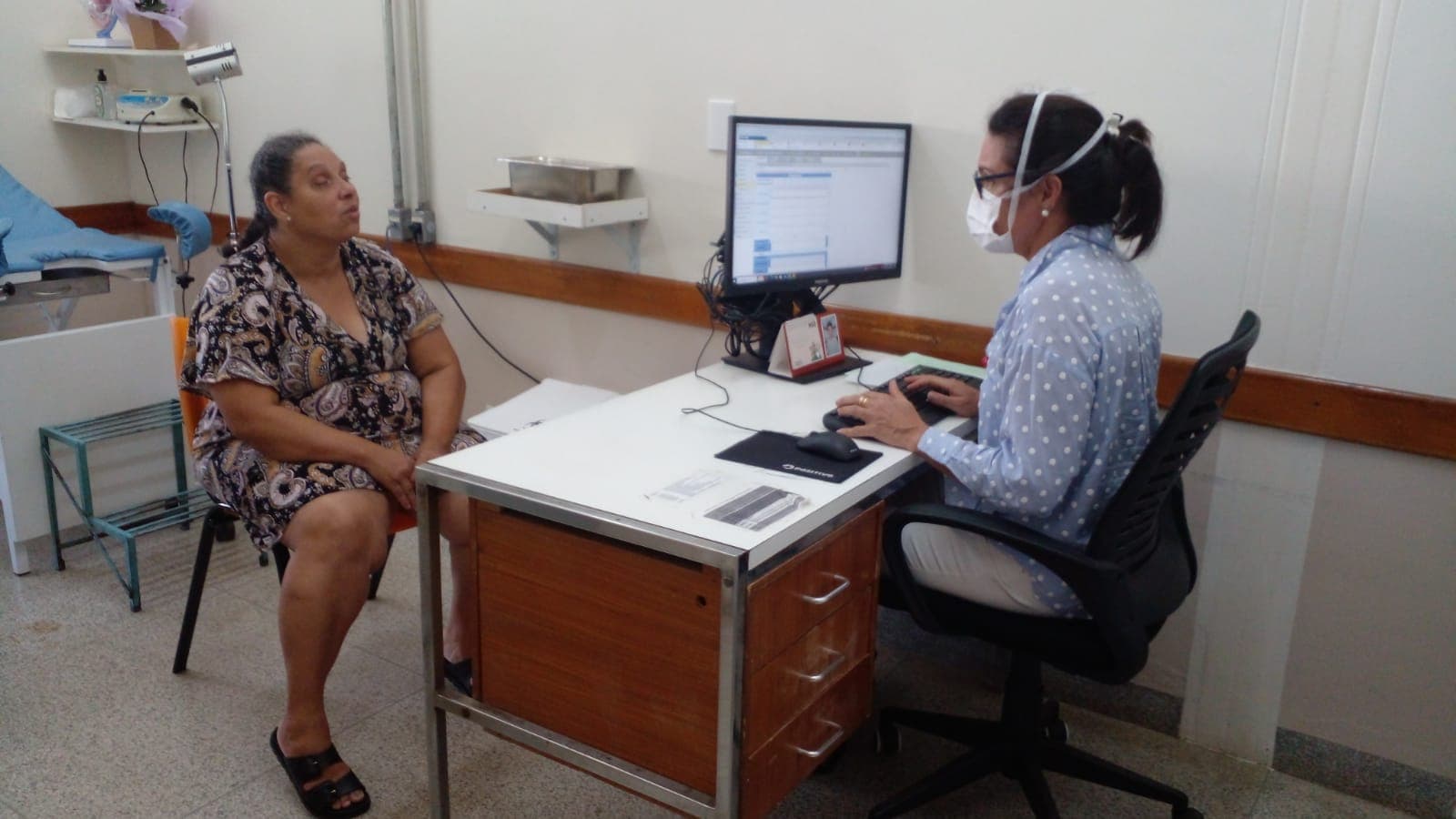 Ação promove atendimentos de saúde a mulheres com deficiência visual