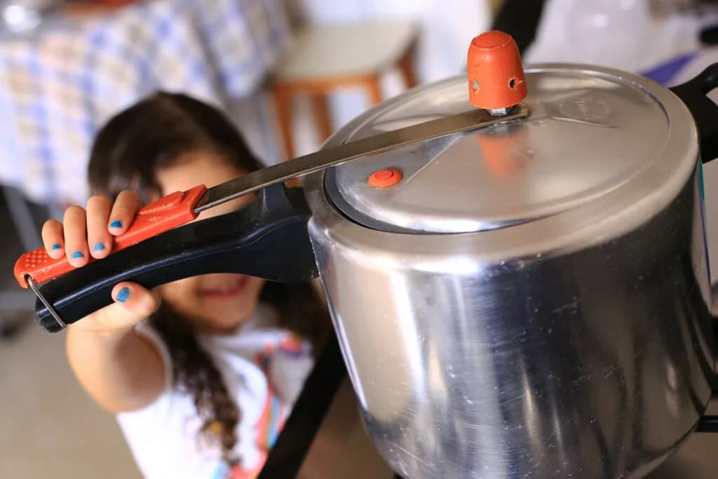Férias escolares: cuidados para evitar acidentes dentro e fora de casa