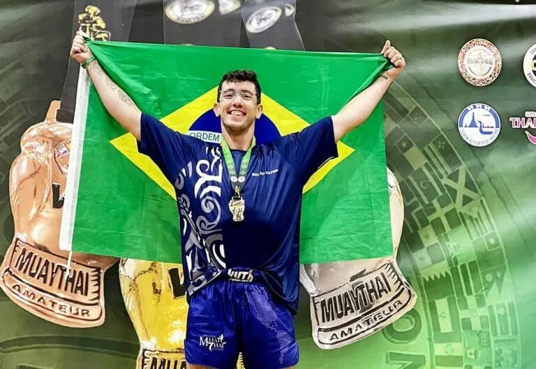 Com apoio do GDF, brasiliense ganha histórico título mundial de muay thai
