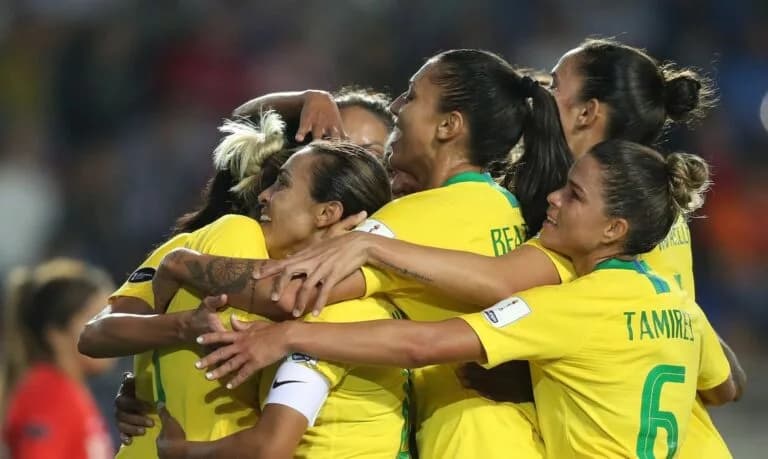GDF terá ponto facultativo em jogos da Seleção Feminina de Futebol na Copa