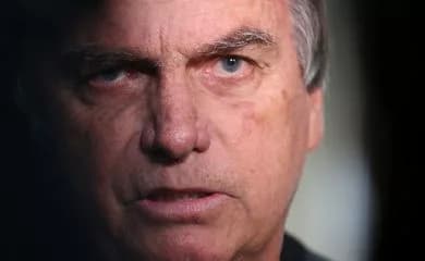Bolsonaro presta depoimento nesta tarde na Polícia Federal