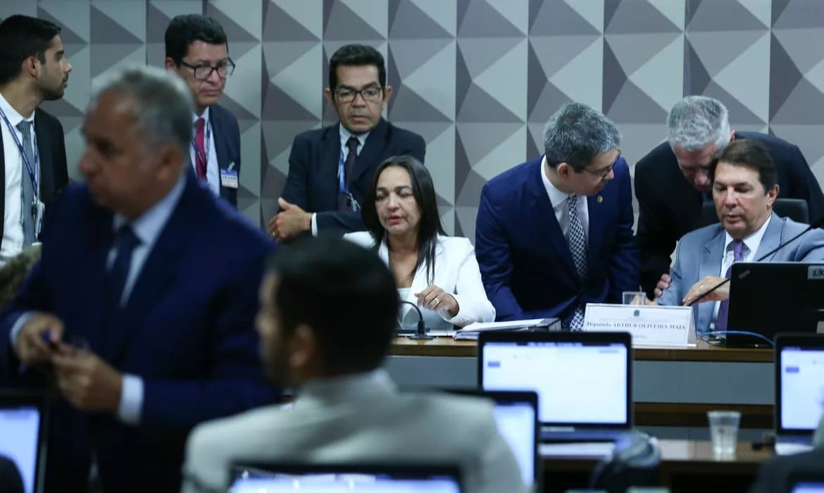 Delgatti: Bolsonaro prometeu indulto em caso de grampo contra Moraes