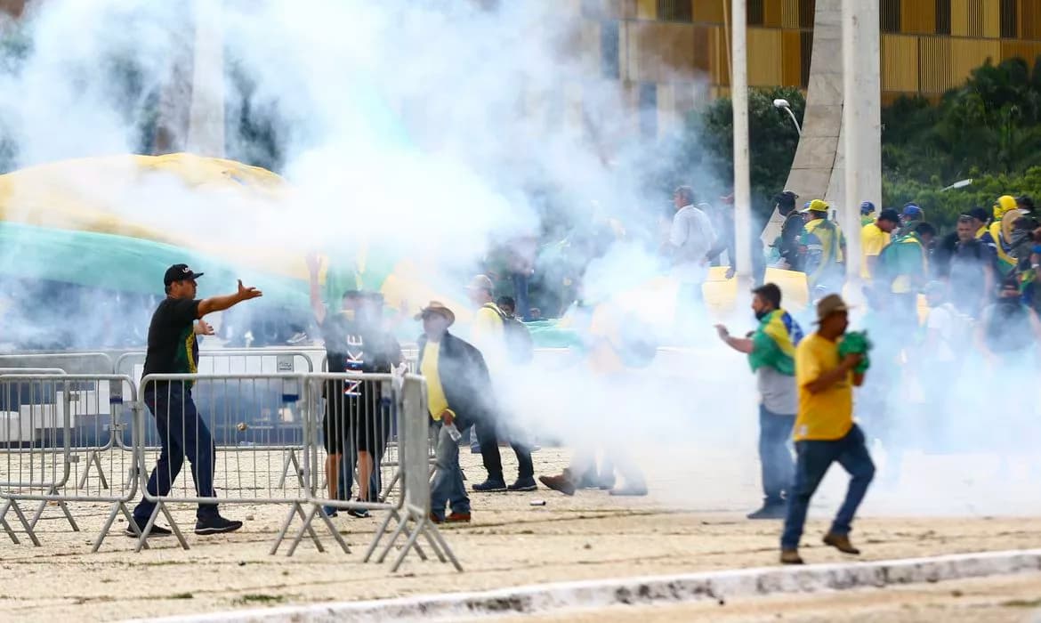 CPMI pede que Moraes determine ao MJ entrega de imagens do 8/1