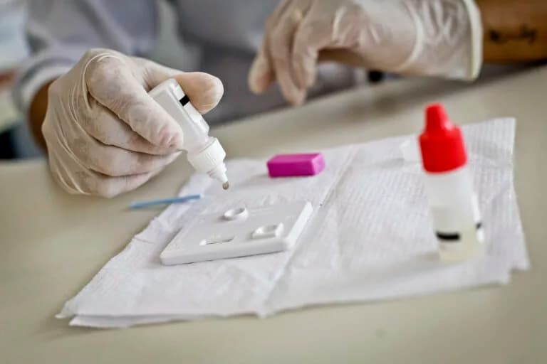Aumento nos diagnósticos de sífilis em 2023 reforça conscientização