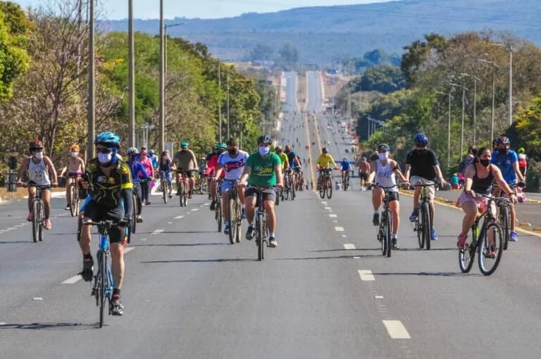 Veja o que abre e o que fecha no feriadão de 7 de Setembro