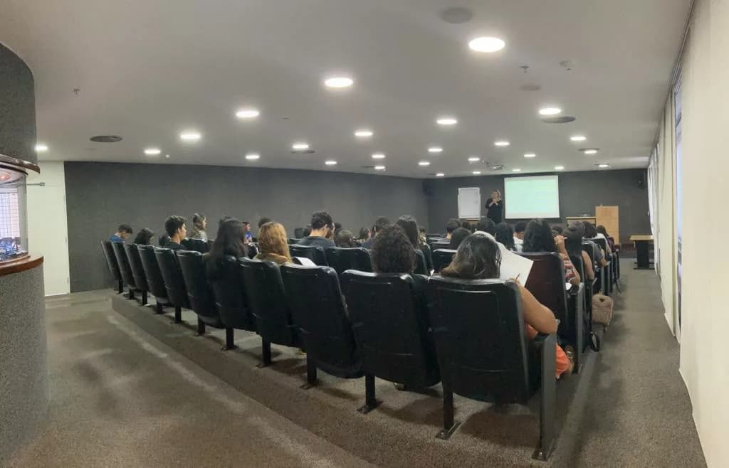 Estudantes podem se preparar para vestibular da UnB com aulão