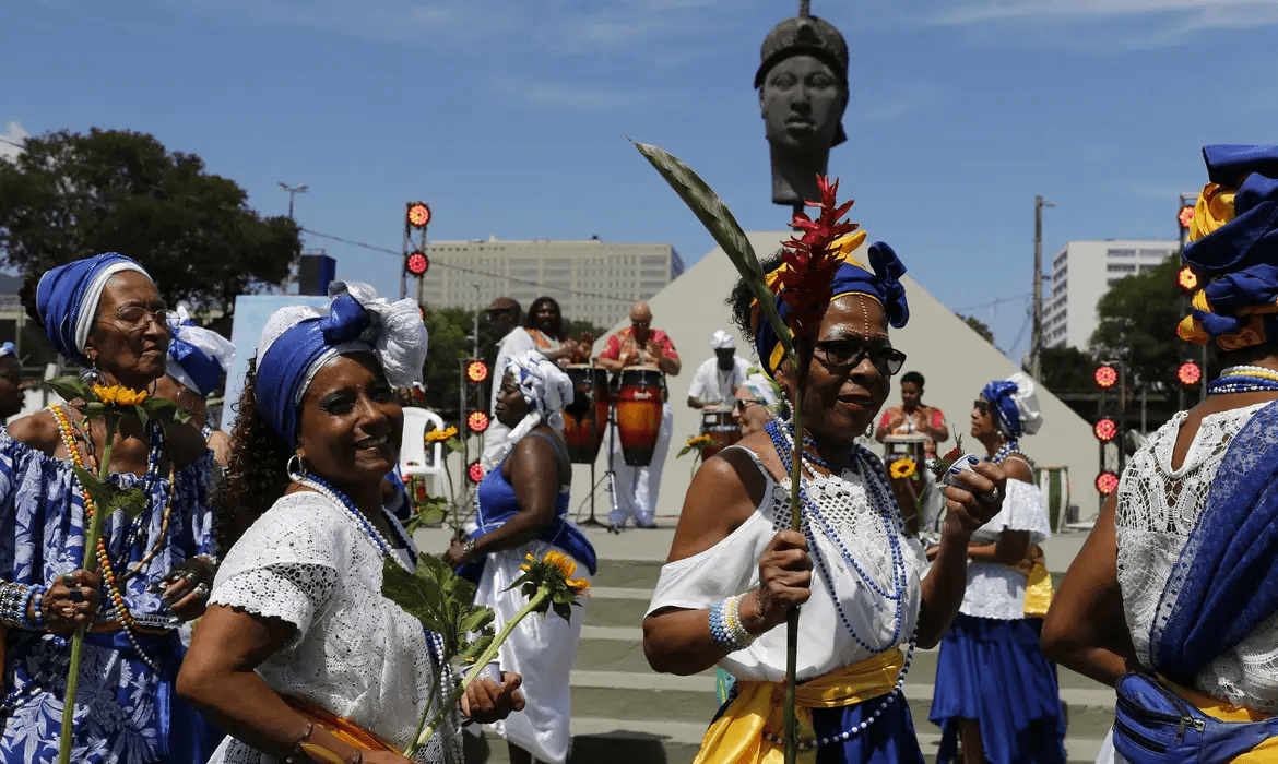 Entenda o papel do Estado no combate ao racismo no Brasil