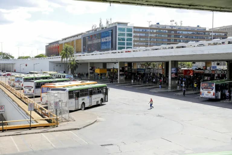 Lei que autoriza a concessão da Rodoviária do Plano Piloto é sancionada