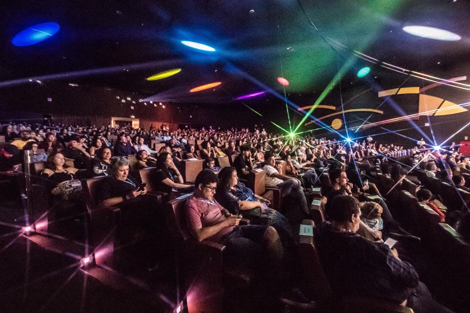 Festival de cinema começa com homenagem ao ator Antônio Pitanga