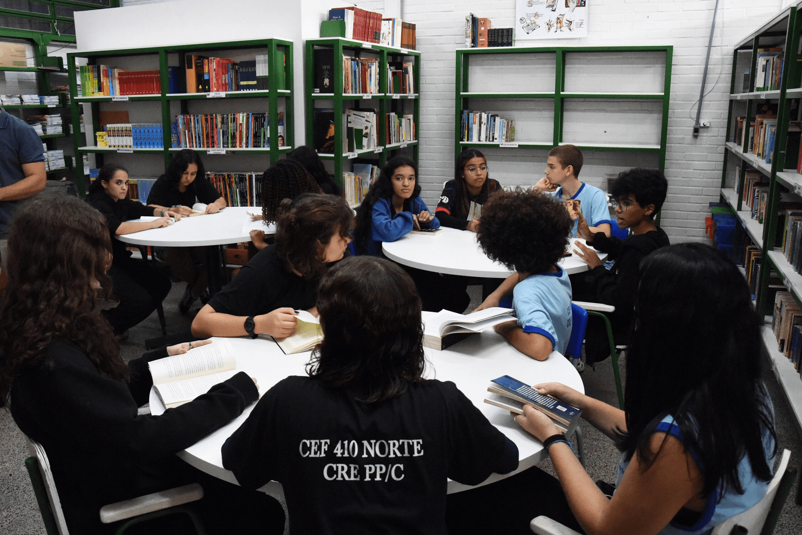 Projeto do CEF 410 da Asa Norte abre caminho para futuros escritores