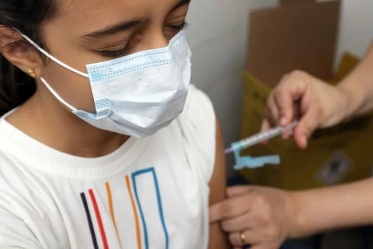 Quem não pode tomar o imunizante contra a dengue?