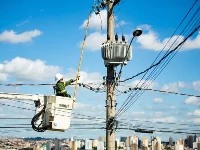 Furtos de cabos e vandalismo desafiam integridade da rede elétrica do Distrito Federal