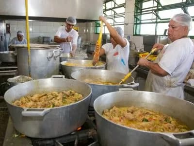 Mais de 450 vagas de emprego abertas nas agências do trabalhador nesta quarta (8)