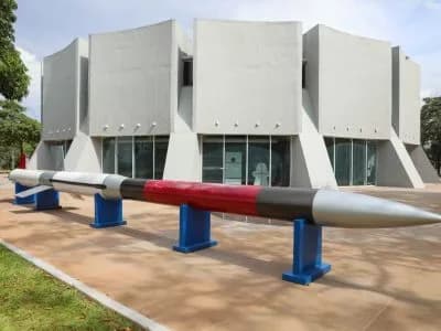 Planetário de Brasília realiza Feira de Troca de Livro neste sábado (22)