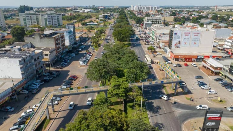 Obras vão melhorar acessibilidade em trecho do Pistão Sul