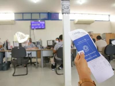 Agências do trabalhador oferecem 20 vagas para pessoas com deficiência