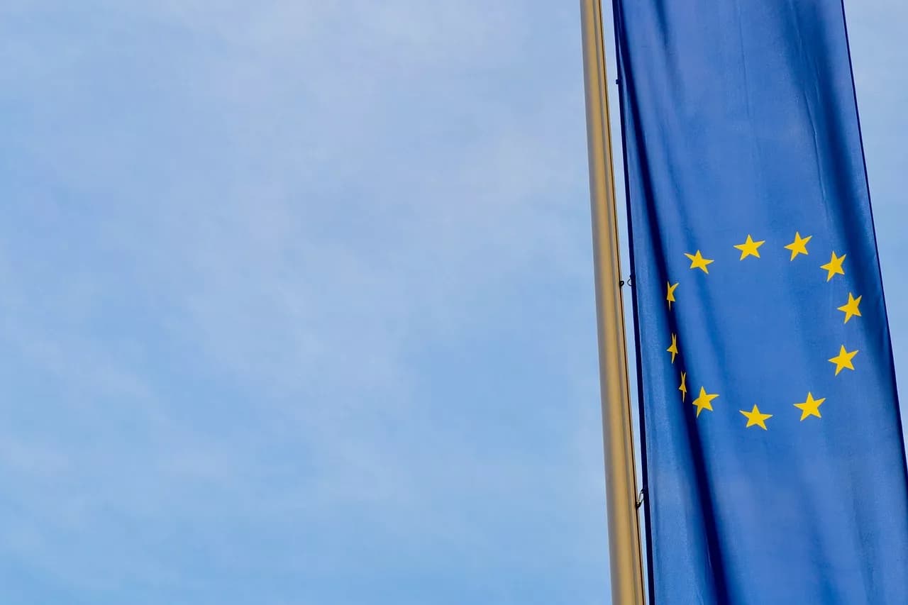 União Europeia Recebe Mais de 500 Mil Pedidos de Asilo até Junho de 2024