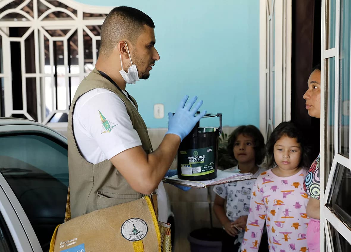 GDF intensifica combate à dengue com instalação de armadilhas larvicidas no Sol Nascente