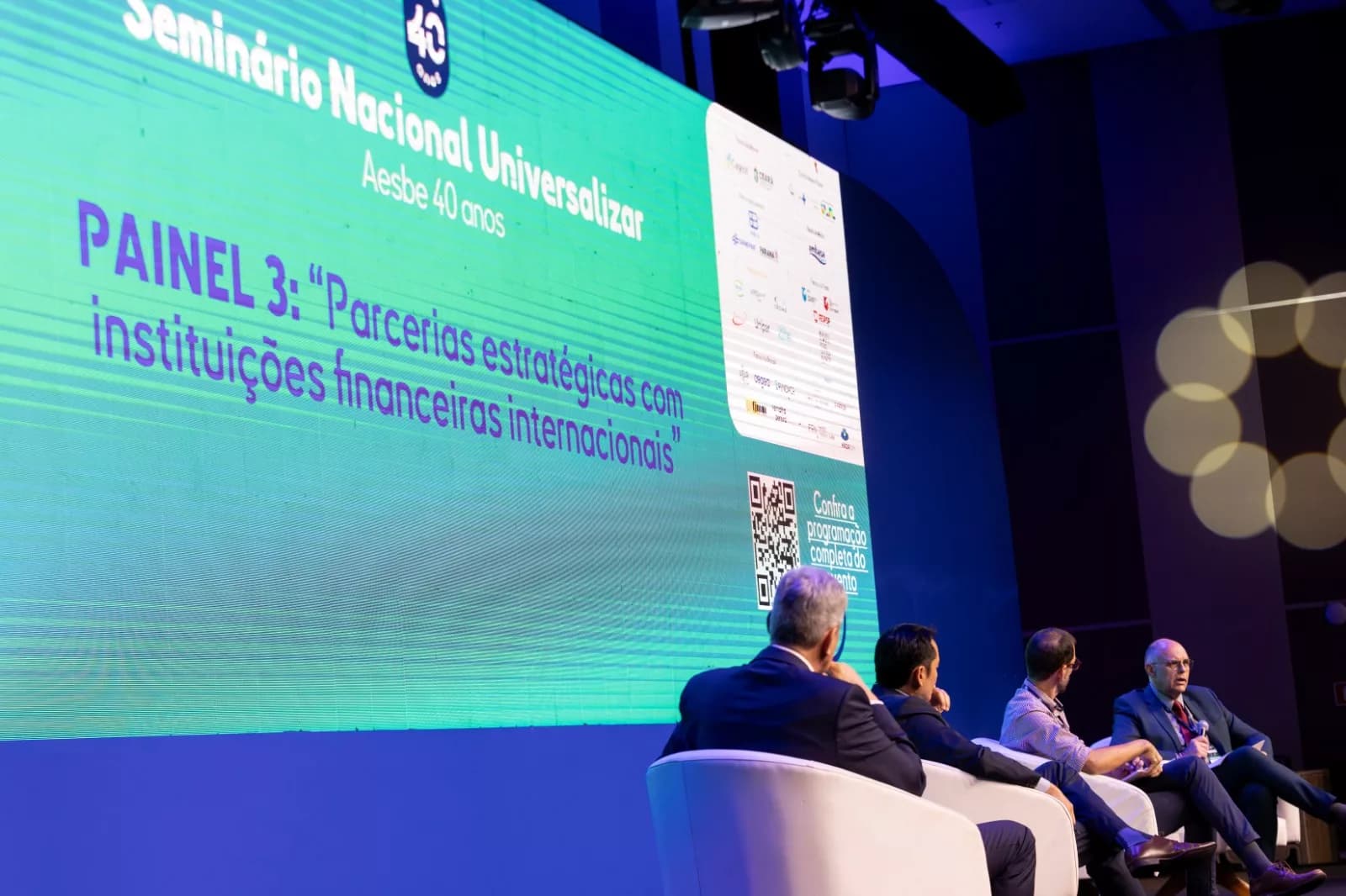 Caesb Defende Parcerias Internacionais para Fortalecer Saneamento no Brasil