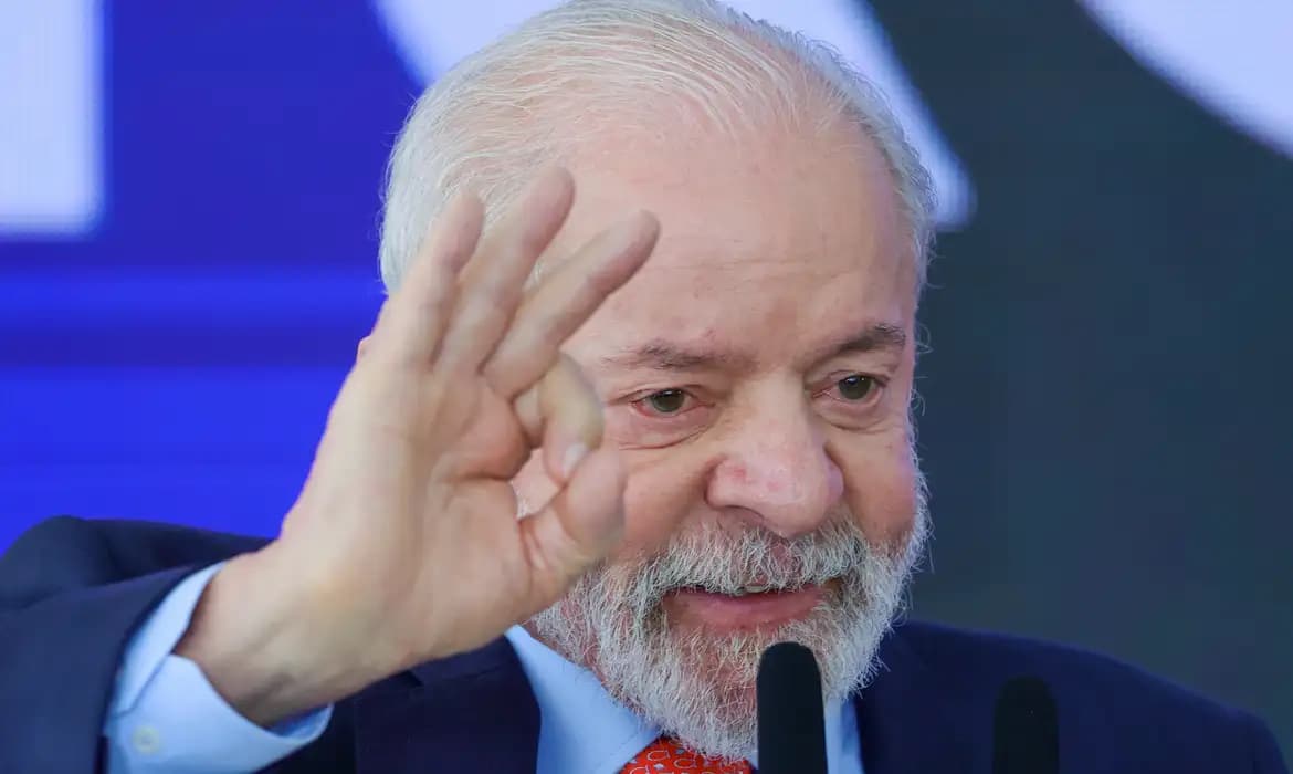 Lula reforça compromisso com união e destaca superação de planos golpistas