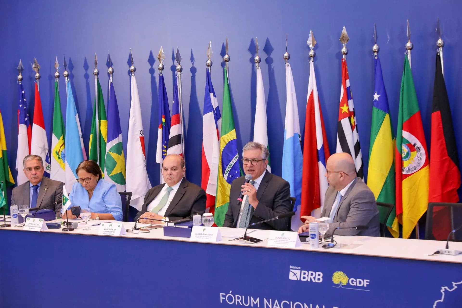 Fórum de governadores defende manutenção da substituição tributária na PEC da reforma tributária