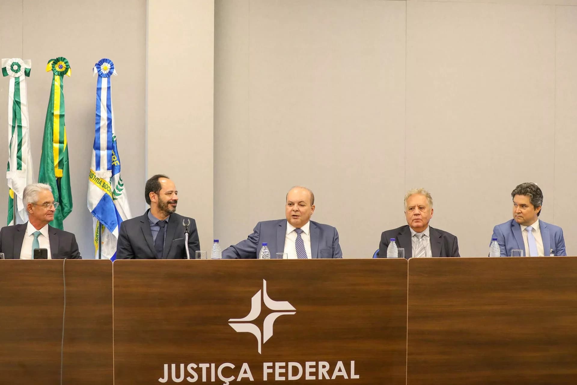 Justiça Federal e GDF lançam plataforma de inteligência artificial para agilizar processos