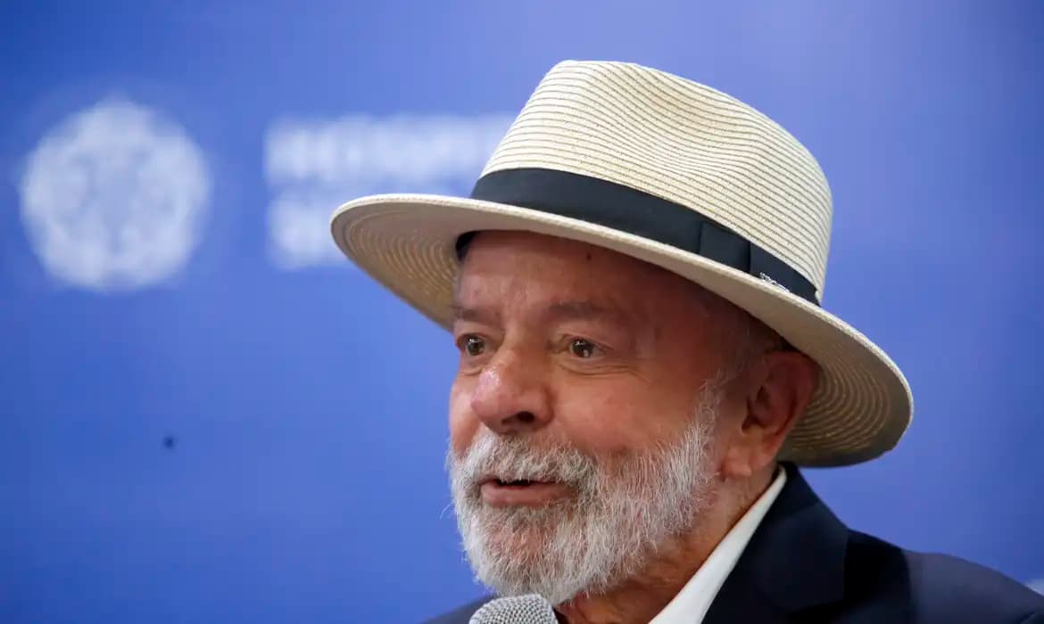 Lula realiza exames em São Paulo e é liberado para retornar a Brasília
