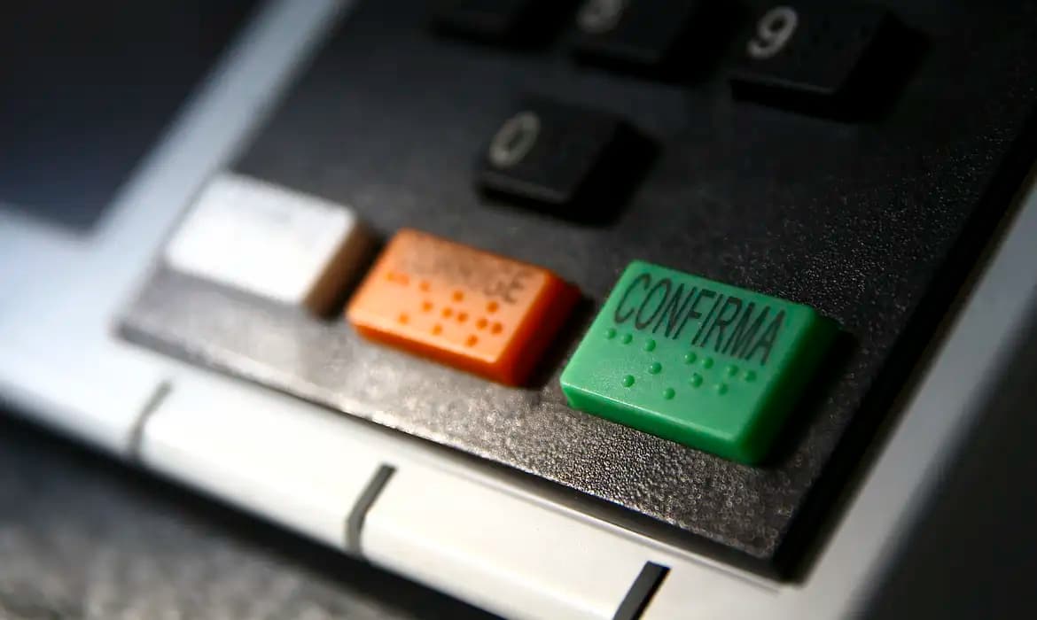 CCJ aprova projeto sobre impressão e recontagem de votos em eleições