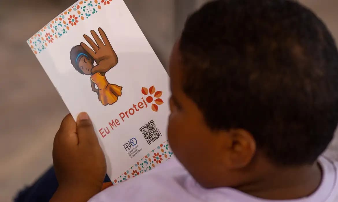 18 de maio: Dia Nacional de Combate ao Abuso Sexual Infantil e outras efemérides