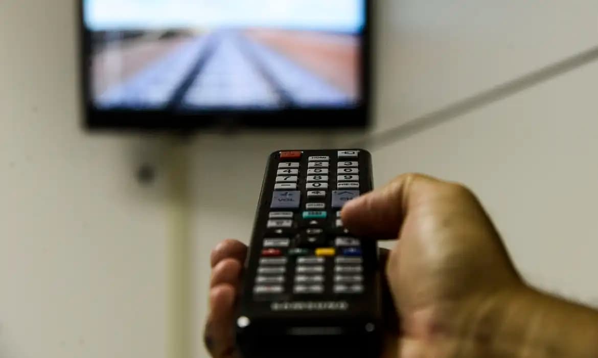 Anatel e Ancine unem forças contra pirataria online