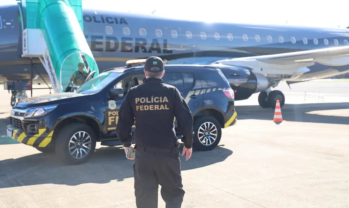 Líder do PCC extraditado da Bolívia e preso em Brasília