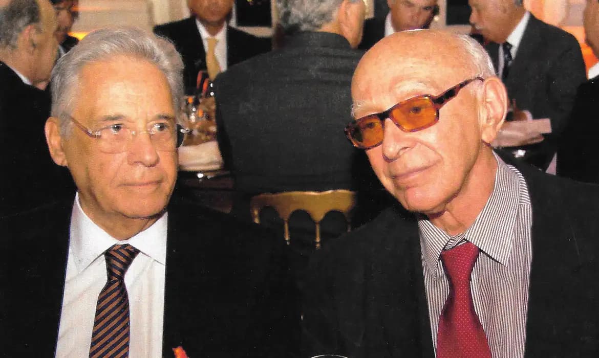 Morre aos 97 anos o ex-ministro José Israel Vargas