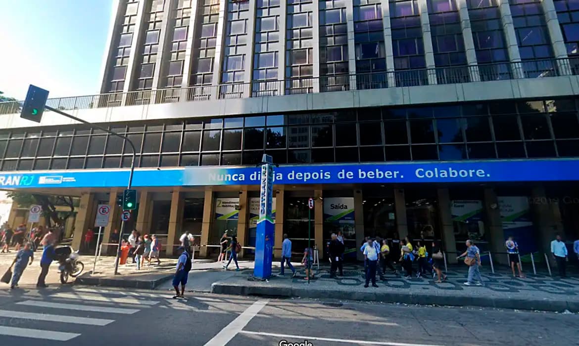 Rio: Roubos de veículos caem 24% em abril