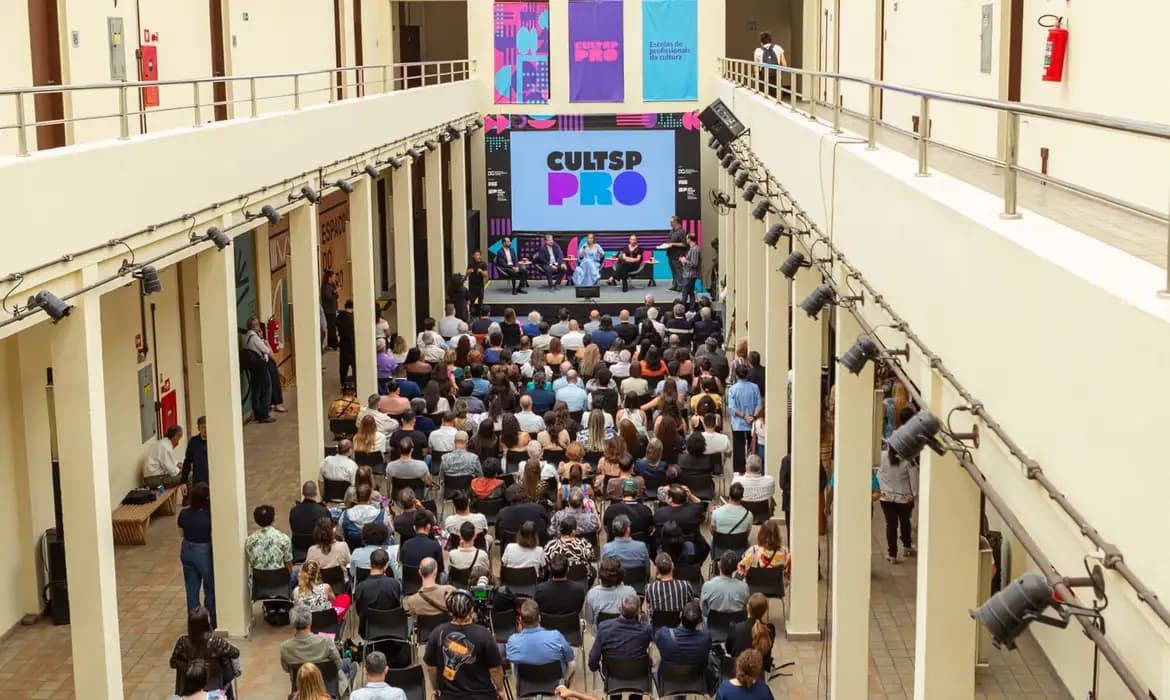 SP oferece 3,5 mil vagas em 100 cursos gratuitos