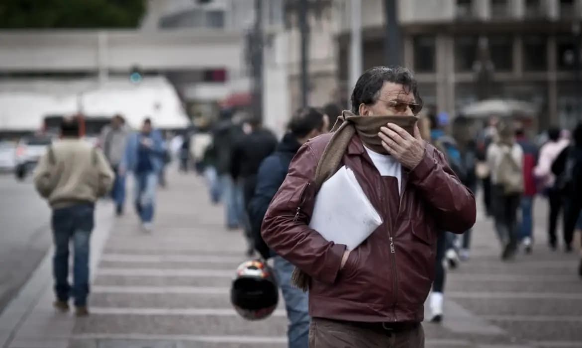 Alerta de frio intenso: 2°C em SP e ações de acolhimento