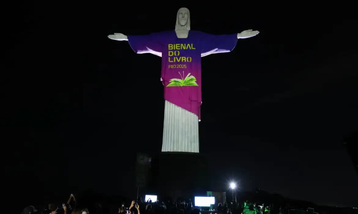 Bienal do Livro Rio: Imersão Literária em Junho