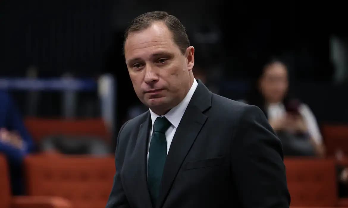 Cid afirma: Bolsonaro esperava fraude eleitoral para golpe
