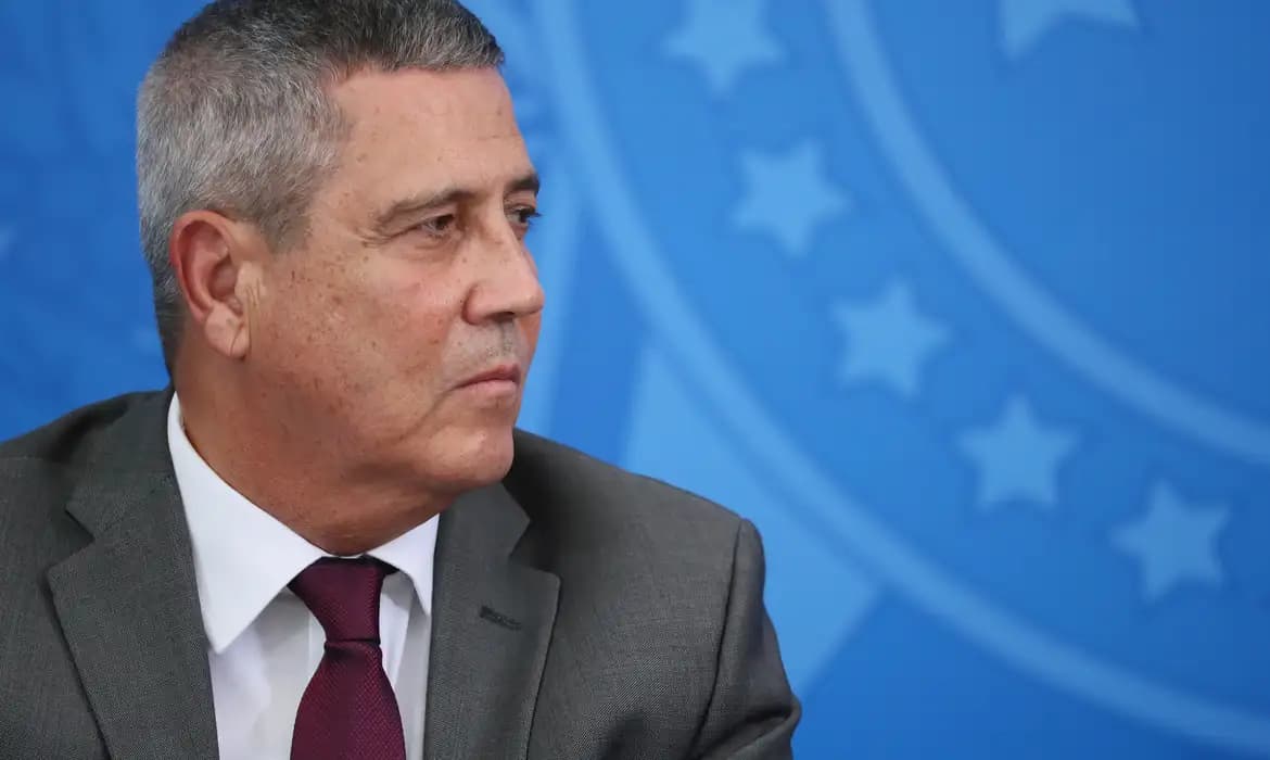 Defesa de Braga Netto pede ao STF para impedir transmissão de interrogatório