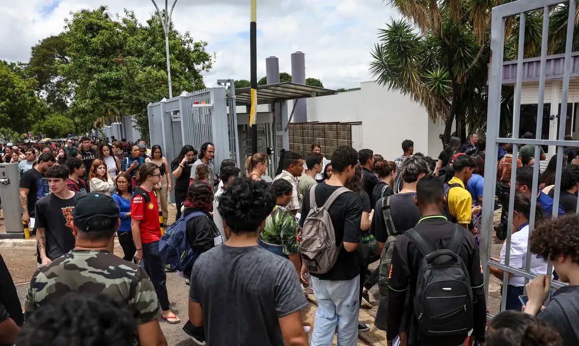 ENEM 2025: Mais de 5,3 milhões de inscritos!