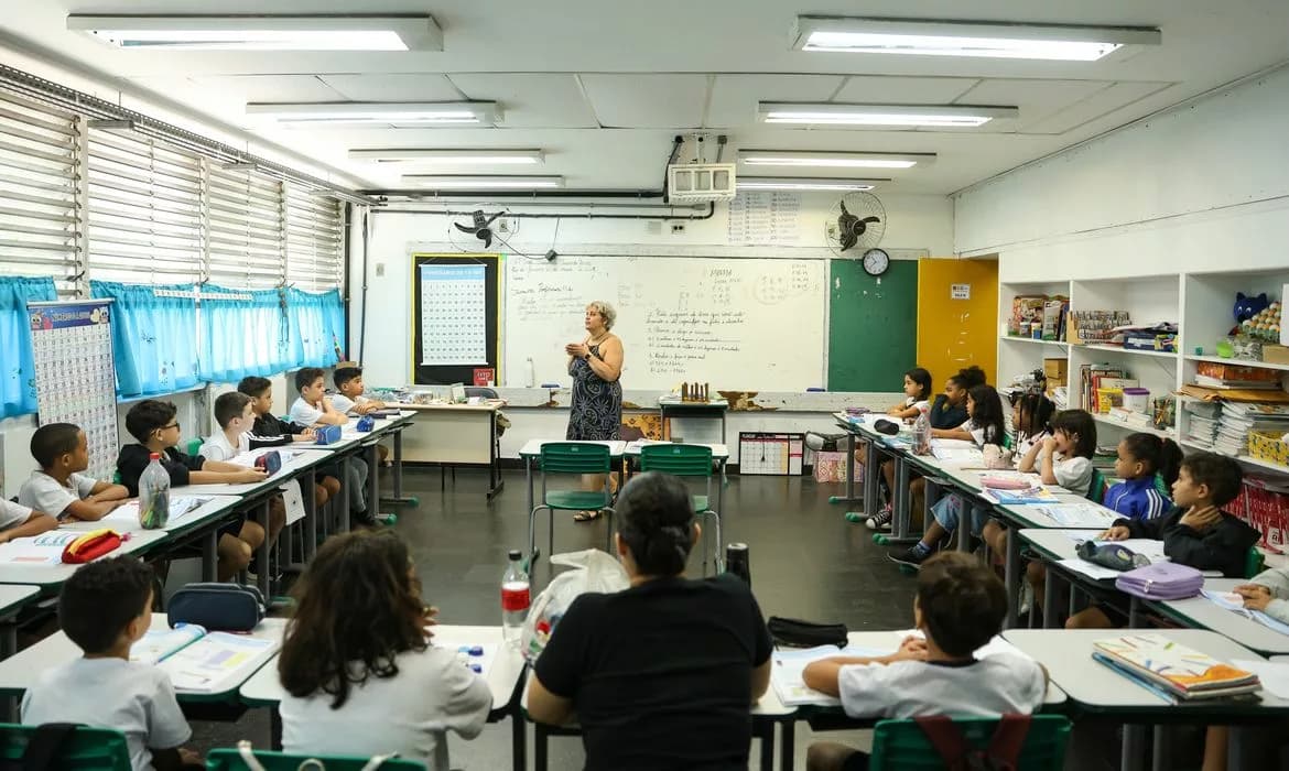 Últimos dias para ser certificador do Enem e da Prova Nacional Docente em 2025