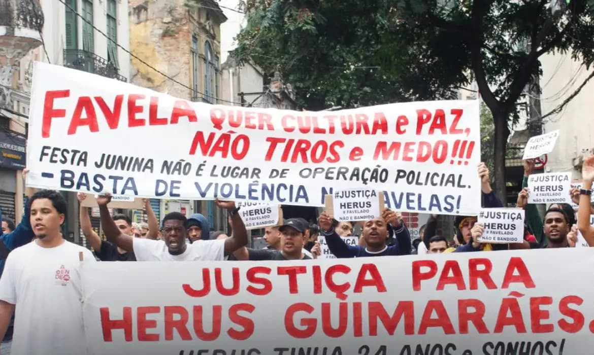Morte em festa junina: protestos após operação policial no Rio